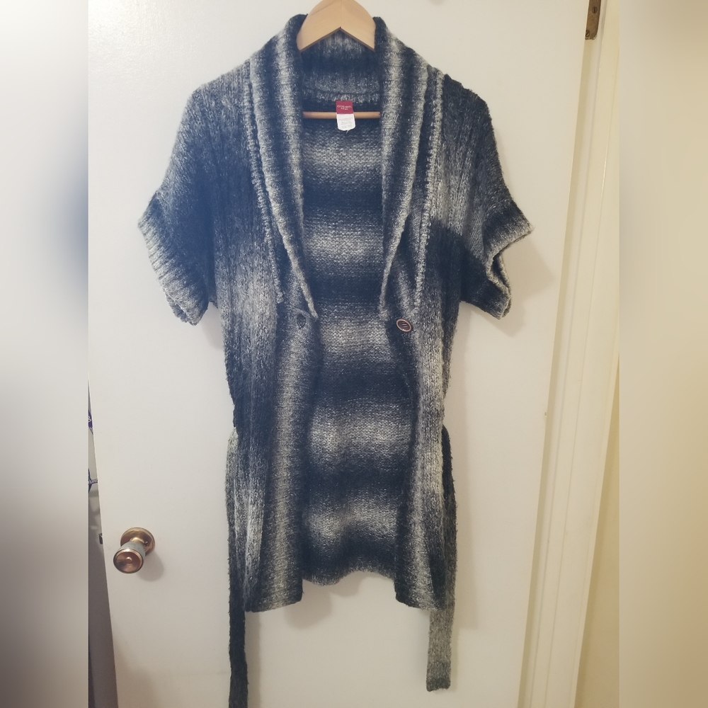 Olsen Europe Knit Cardigan Belted Short Sleeve Cozy Minimalist 6